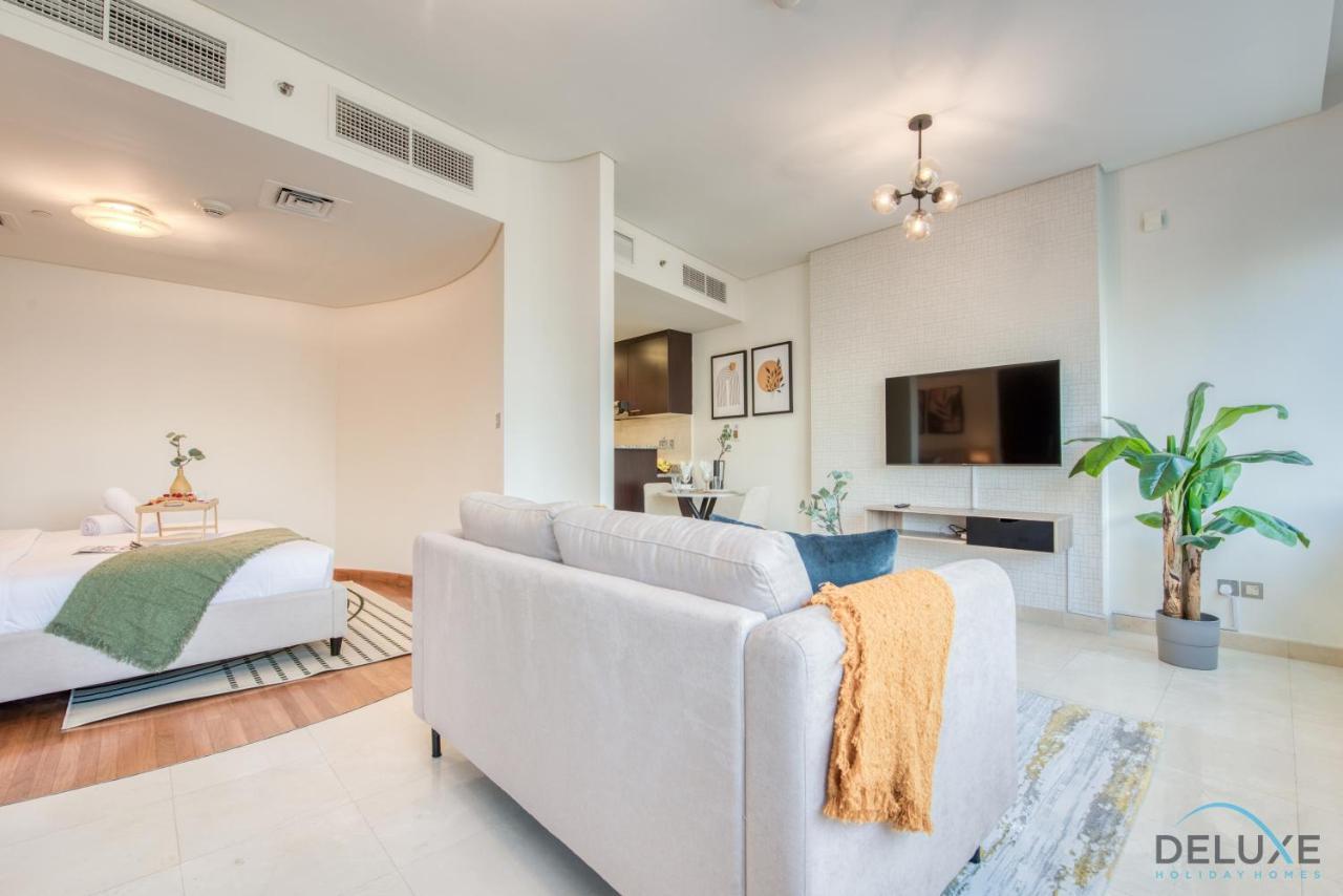 Unbeatable Rate Stylish 1Br With Balcony Near Metro By Deluxe Holiday Homes Dubai Exterior foto